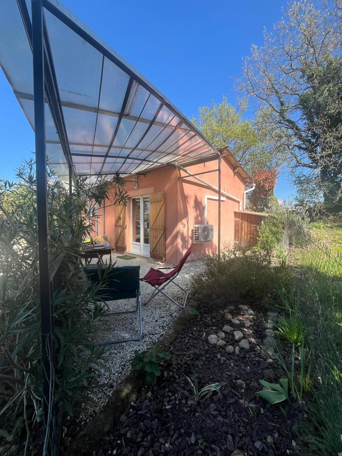 Studio Cosy Avec Climatisation Et Terrasse Malataverne Kültér fotó